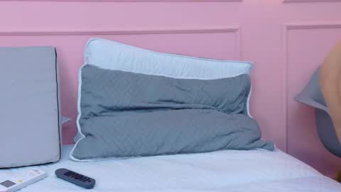 Snapshot of maddietease chatting on 01.17.26 maddietease online show from 01.17.26