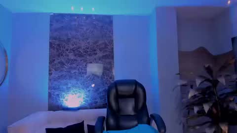 Maddison online show from 03.25.26