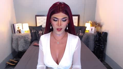 Snapshot of maddisonwil chatting on 01.04.25 M A D D Y online show from 01.04.25