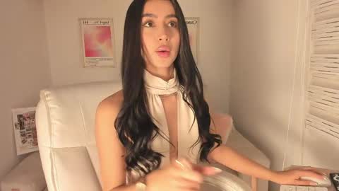 Snapshot of maddy_bronw chatting on 05.16.26 Maddy online show from 05.16.26