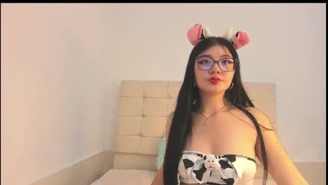 Snapshot of maddy_stone207 chatting on 10.18.25 maddy online show from 10.18.25