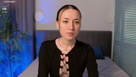 Snapshot of maddygarcia chatting on 12.28.24 maddygarcia online show from 12.28.24