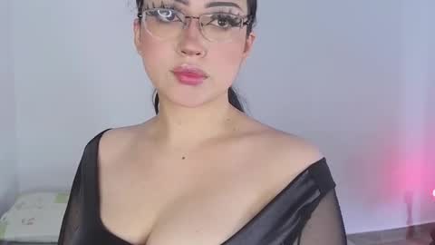   Please followme and rate me your thumbs up online show from 01.05.26