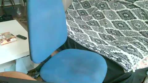 Snapshot of madeinchina6969 chatting on 02.19.25 madeinchina6969 online show from 02.19.25