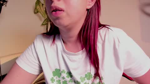 Snapshot of madelaine_blosson chatting on 01.30.25 Madelaine  online show from 01.30.25