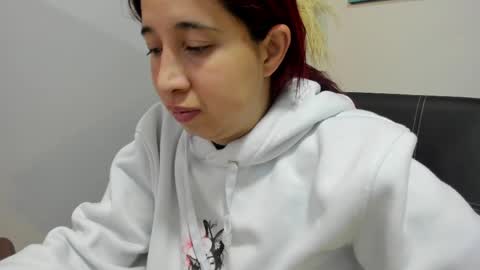 Snapshot of madelaine_blosson chatting on 04.21.26 Madelaine online show from 04.21.26