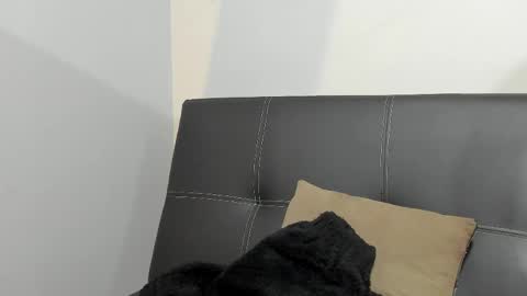Snapshot of madelaine_blosson chatting on 05.22.26 Madelaine online show from 05.22.26