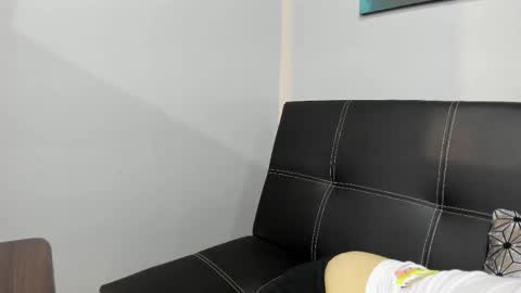 Snapshot of madelaine_blosson chatting on 05.23.26 Madelaine online show from 05.23.26
