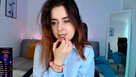 madelamee online show from 11.10.25