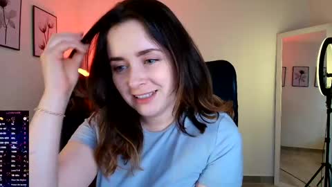 madelamee online show from 04.19.26