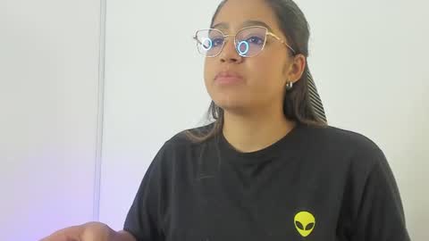 madelayn_torres online show from 06.13.26