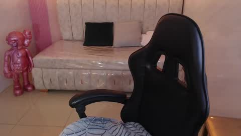 Madhison  online show from 09.25.25