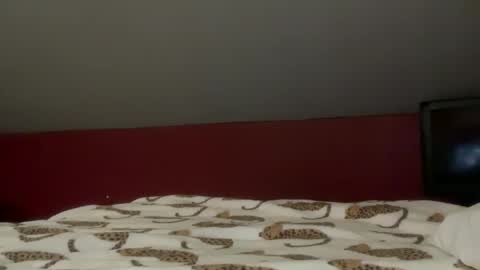 Snapshot of madibaby999 chatting on 10.03.25 madibaby999 online show from 10.03.25