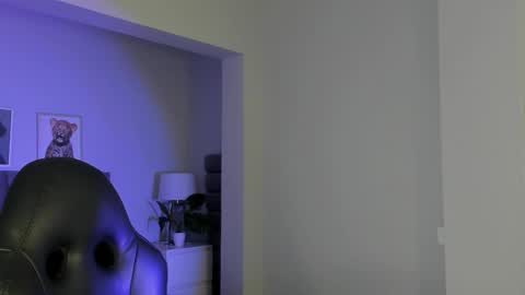 Madie  online show from 03.05.26