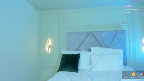 Snapshot of madiissongael chatting on 11.13.25 madiissongael online show from 11.13.25