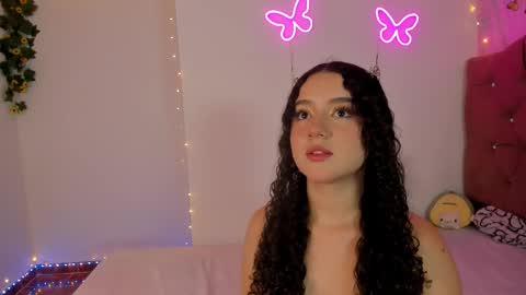 Snapshot of madison_pettis1 chatting on 10.08.25 Madison online show from 10.08.25