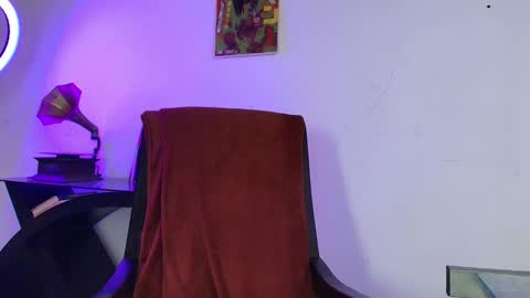 Ig madis0nbyers online show from 10.25.25