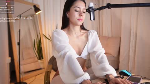 Snapshot of madisonlara chatting on 02.01.25 madisonlara online show from 02.01.25