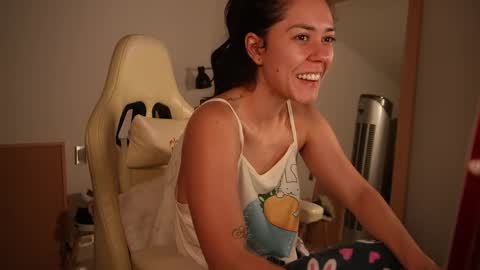 madisonlara online show from 04.20.26