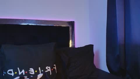 Snapshot of madisonwalkeeer chatting on 02.17.26 madisonwalkeeer online show from 02.17.26