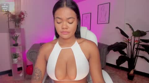 Madisson Davon online show from 02.16.25