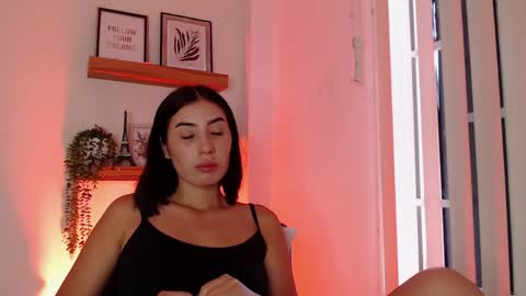 Snapshot of madissonkay chatting on 04.30.26 online show from 04.30.26