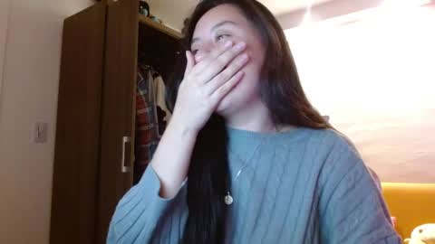 Snapshot of madissonn__ chatting on 11.13.25 MADY online show from 11.13.25