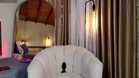 Snapshot of madissonone1 chatting on 07.19.26 MADISSOONE online show from 07.19.26
