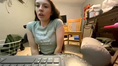 Snapshot of madm569308 chatting on 01.24.25 MayUjoin29 online show from 01.24.25