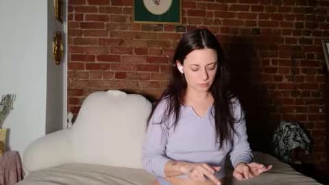 Snapshot of maedaybaby chatting on 02.01.26 maedaybaby online show from 02.01.26