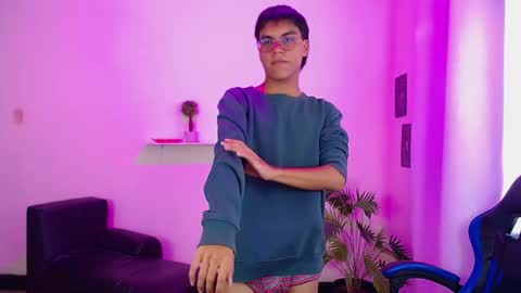 Maik online show from 03.31.26