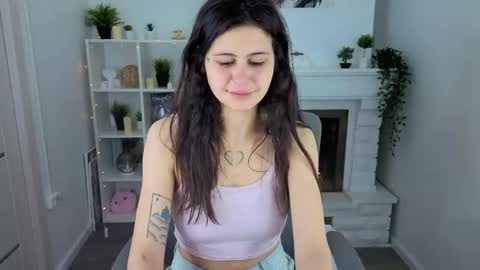 Mia online show from 02.28.26