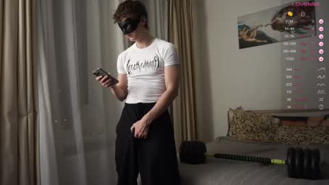 Snapshot of maestro3369 chatting on 02.20.25 Mike XMaestro 3369 online show from 02.20.25