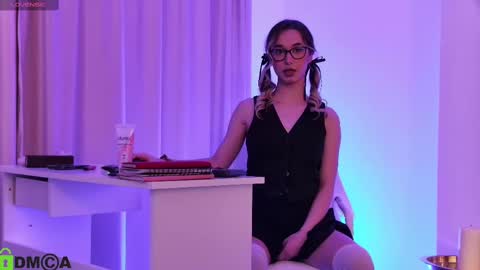 M. online show from 03.06.25