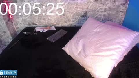 maevekuro online show from 03.06.25