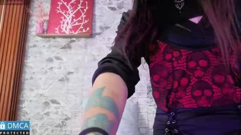 maevekuro online show from 10.06.25