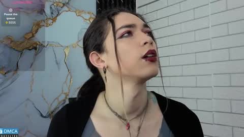 maevekuro online show from 04.13.26