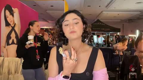 Snapshot of maevemads chatting on 02.07.26 Meaves online show from 02.07.26