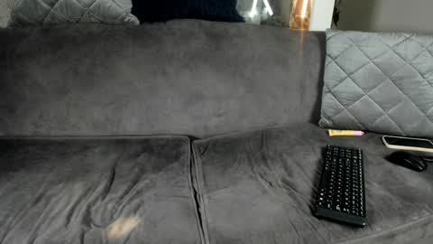Snapshot of mafearias23 chatting on 04.21.26 mafearias23 online show from 04.21.26