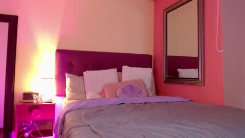 Mafer Flor online show from 10.15.25