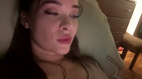 magggg658318 online show from 09.22.25