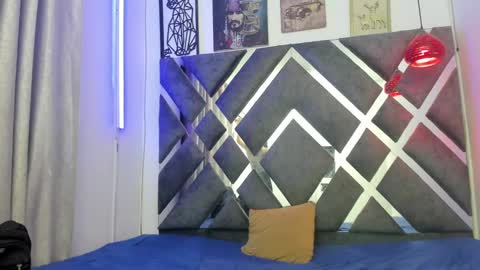 Maggie online show from 02.08.25