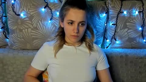 Maggie online show from 03.08.26