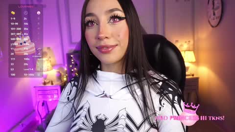   online show from 01.05.25