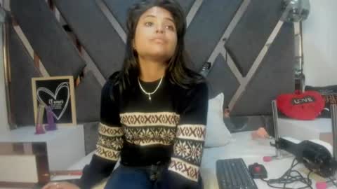 Snapshot of maggyx_69 chatting on 06.30.26 Kimy online show from 06.30.26