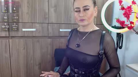 Maghenta-MS mature online show from 10.22.25