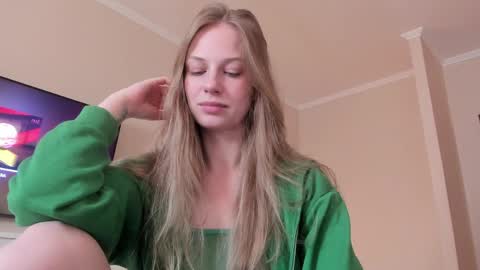 Alice  online show from 04.08.26