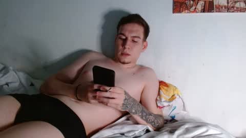 Snapshot of magic_fantasy77 chatting on 06.27.26 magic_fantasy77 online show from 06.27.26