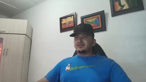 magic_milk23 online show from 10.30.25