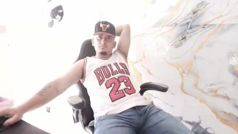 magic_milk23 online show from 02.11.26